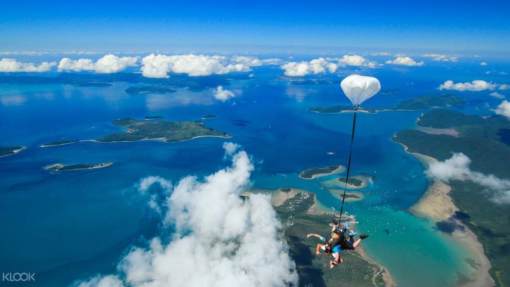Your skydiving partner’s got your back throughout the experience