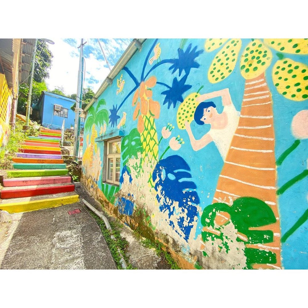 村內作品充滿童真。(Instagram @suki_s_li)