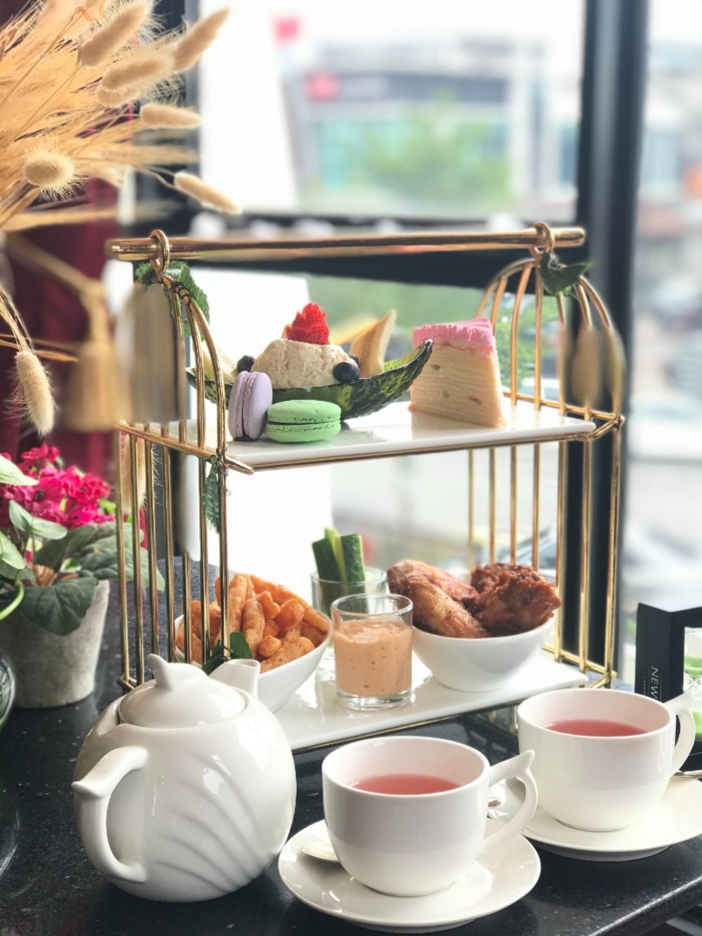 pola dola high tea set