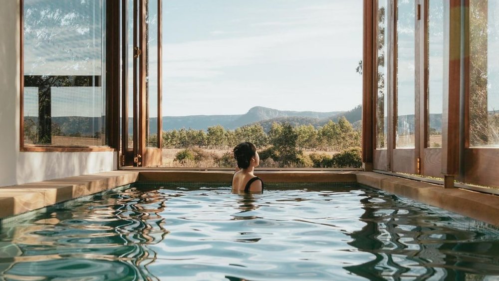 Have a dip at the infinity pool! Credits: @hotherside