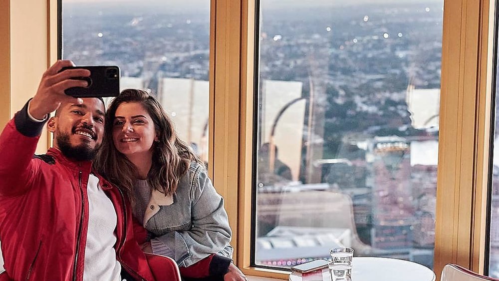 Take home stunning photos of the Sydney skyline after your date Credit: @bar83sydneytower