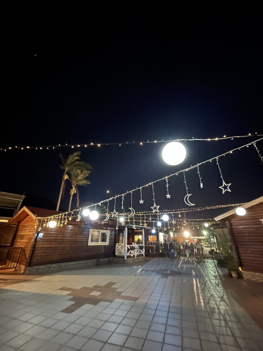 郊外夜晚的景色特別靚!