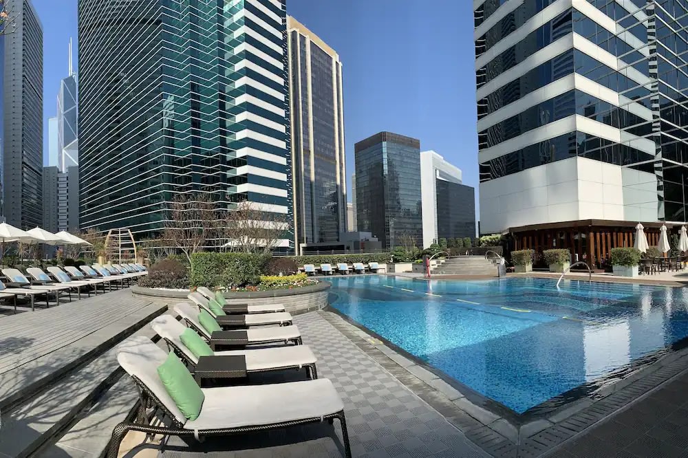 香港JW萬豪酒店泳池