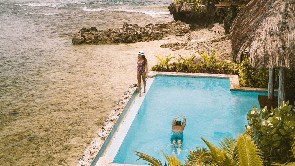 Fiji vacations are a must for everyone. Image credits: @roamaroo on Instagram