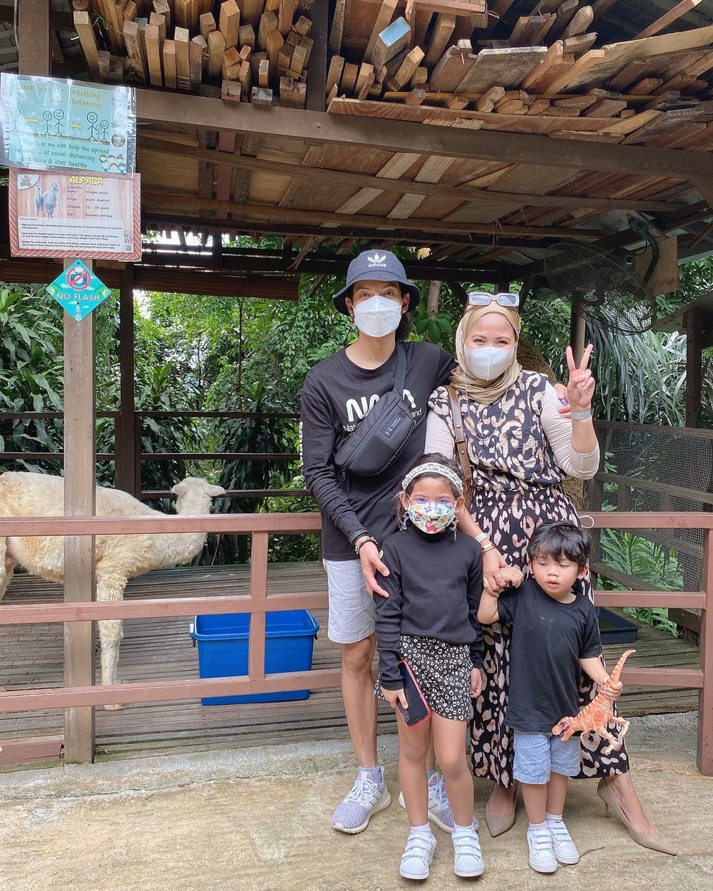 KL Tower Mini Zoo best zoo in Malaysia