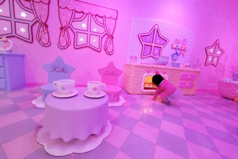 43450 Child at Puroland ピューロランド 子供