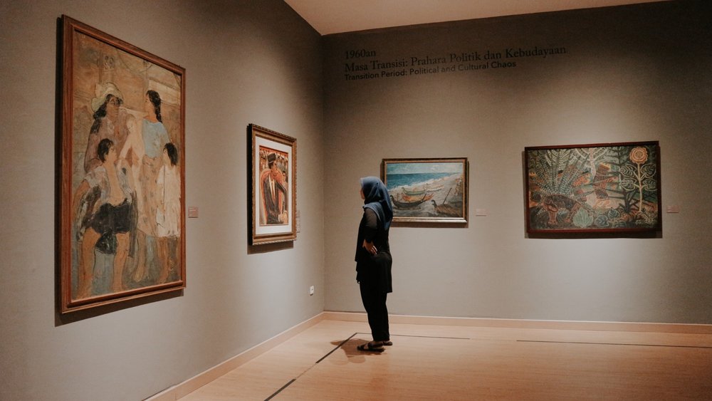 Visit the National Gallery in Indonesia. Image credit: Zalfa Imani on Unsplash 