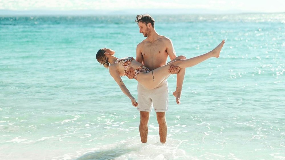 Take this opportunity to explore Hyams Beach, known to have gorgeous white sand! Image credits: @takeus_withyou on Instagram