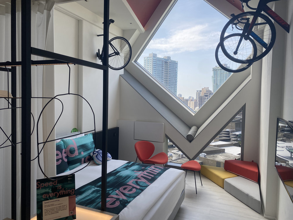 台中大毅老爺行旅捷安特主題房