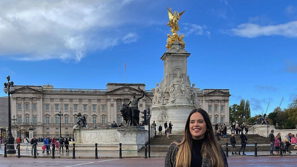 Explore Buckingham Palace, one of the most famous royal residences in the world - Credit:@andreis22