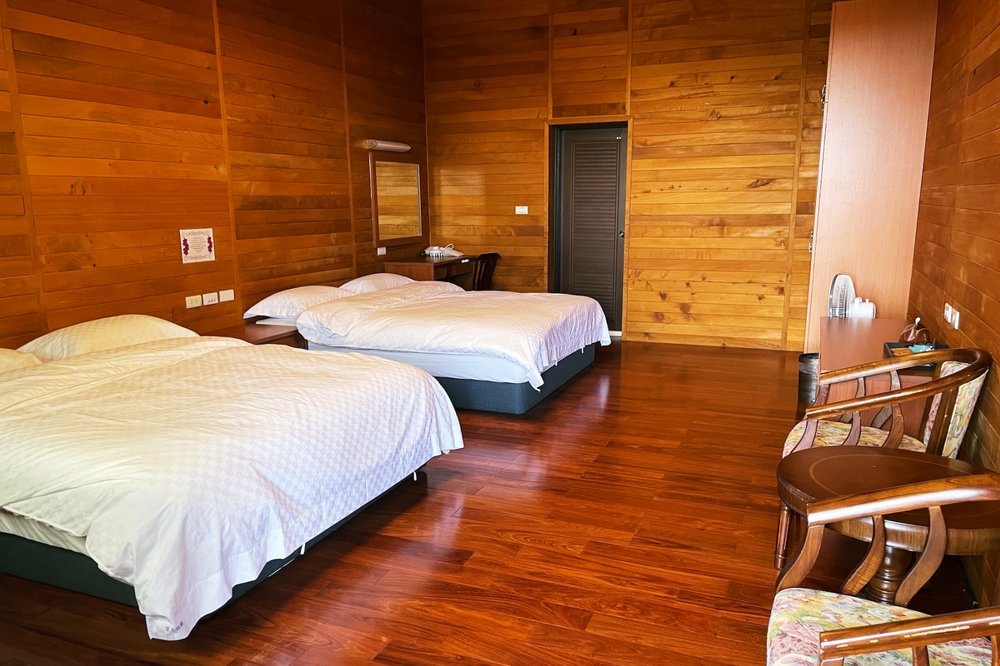 愛上喜翁檜木套房