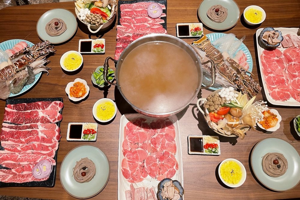 愛上喜翁：豪華海陸晚餐