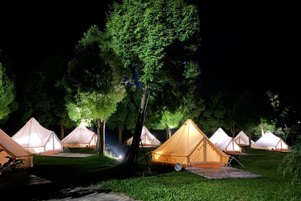 愛上喜翁：帳篷區夜景