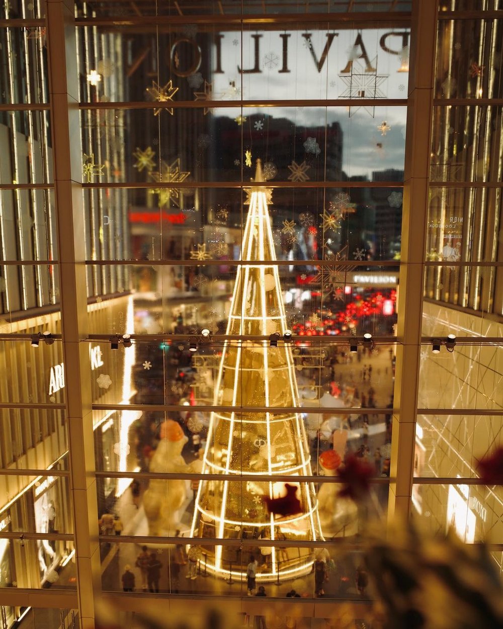 christmas deco pavilion kl mall