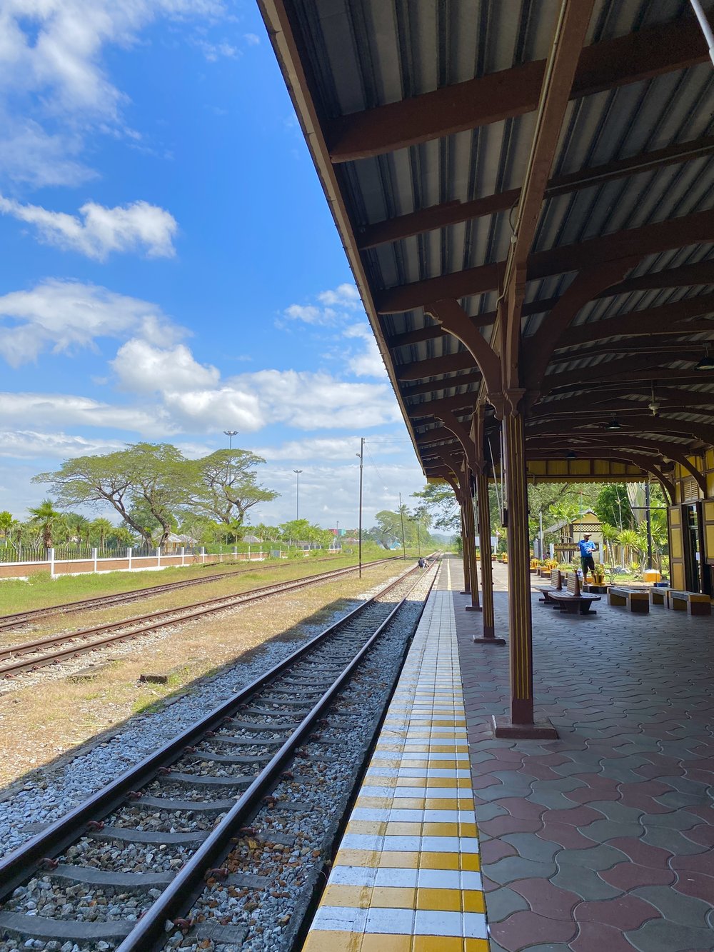 train station trang
