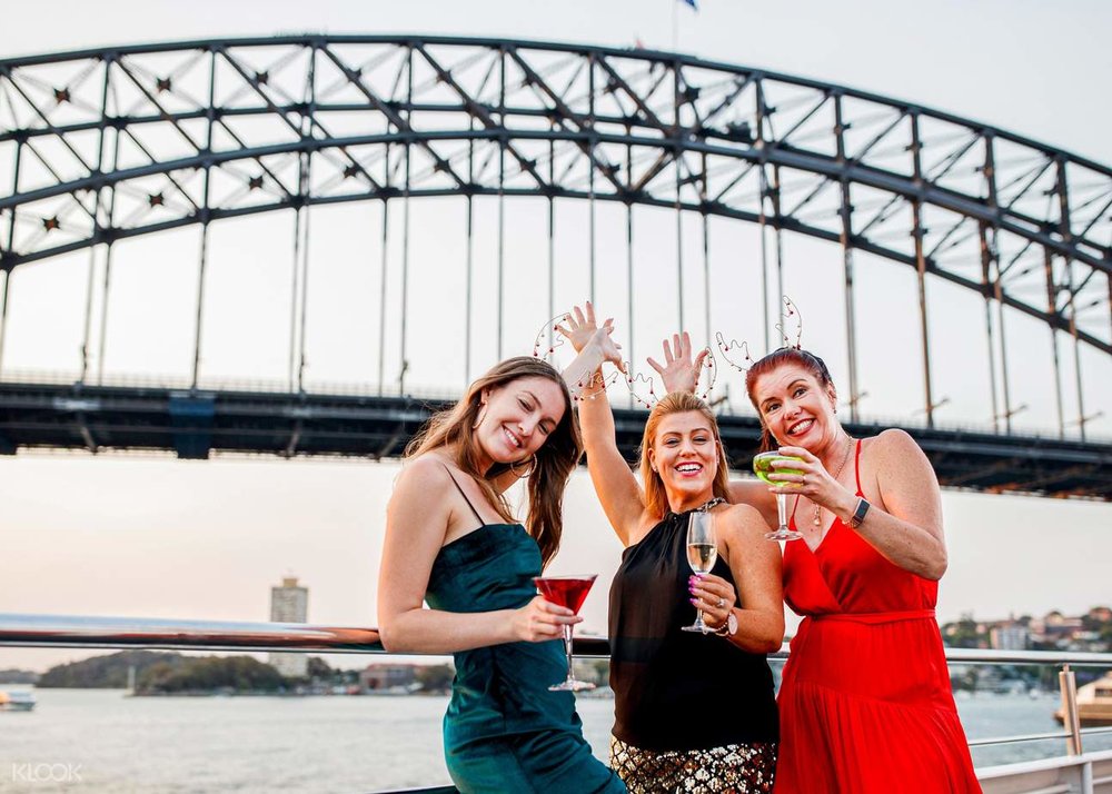 sydney harbour nye cruise, klook