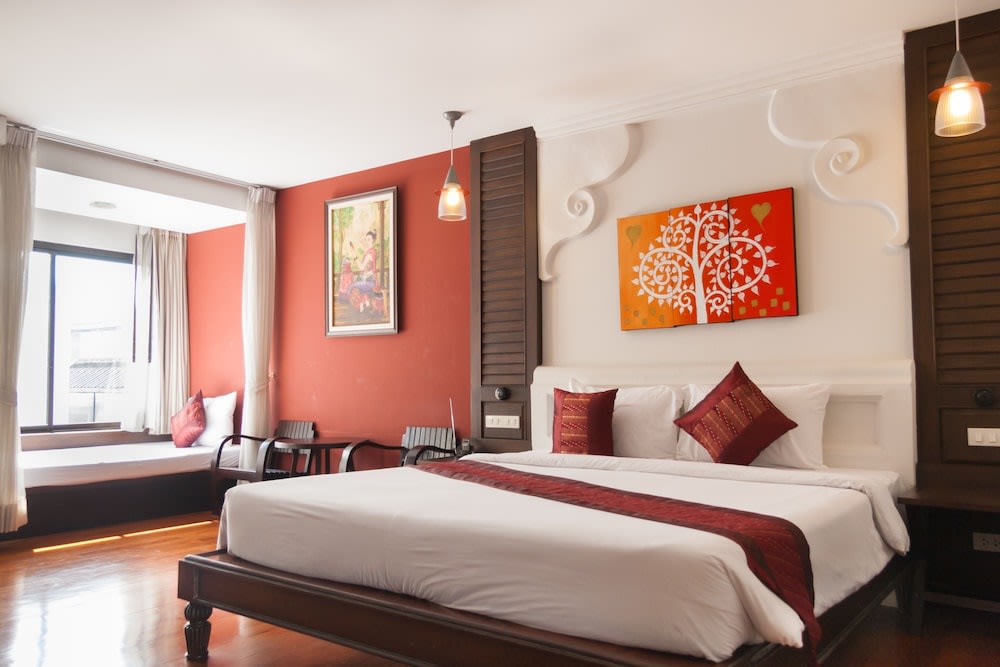 a room at bp chiang mai hotel