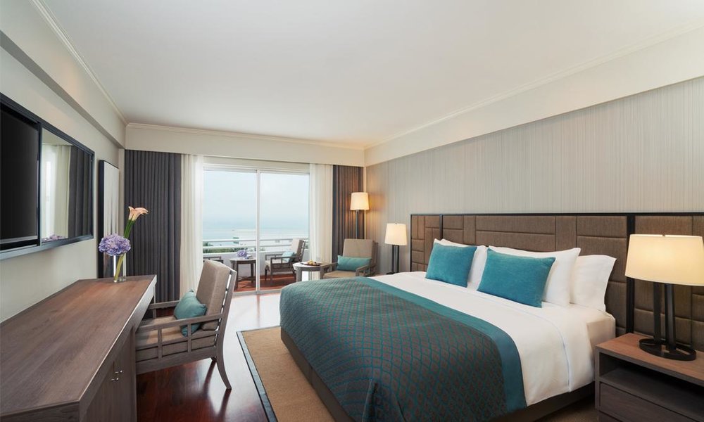 a room at avani pattaya resort