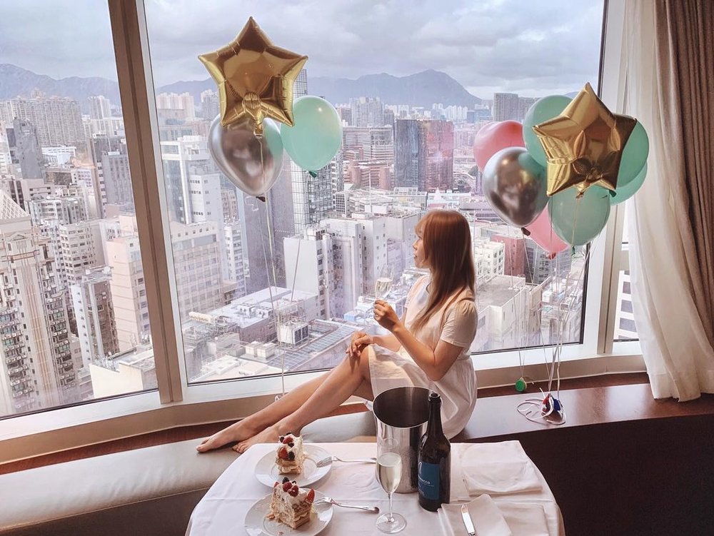 酒店本身位處較高樓層,不少房間都有居高臨下的景色。(Instagram @albayzin)