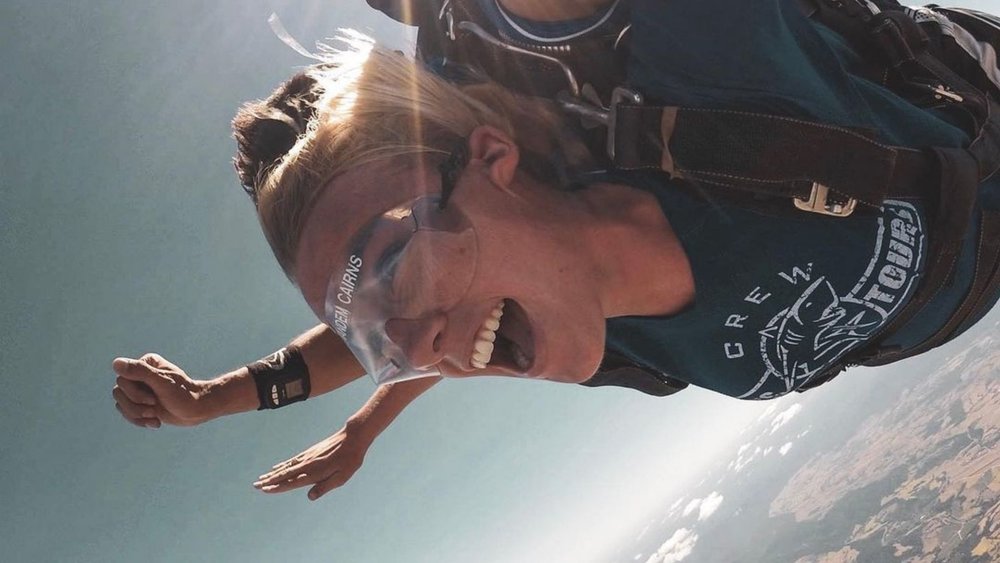 Who knew you could get such a great high from falling? Image credits: @sydneyandtasmania on Instagram