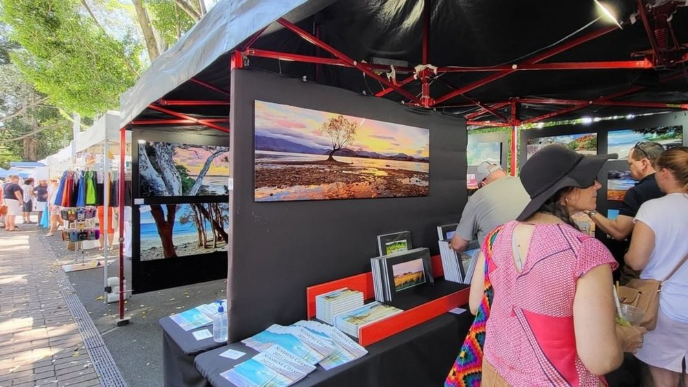 Arts and crafts are abundant at Eumundi Markets. Image credits: @adamgormleyphoto from @eumundimarkets on Instagram