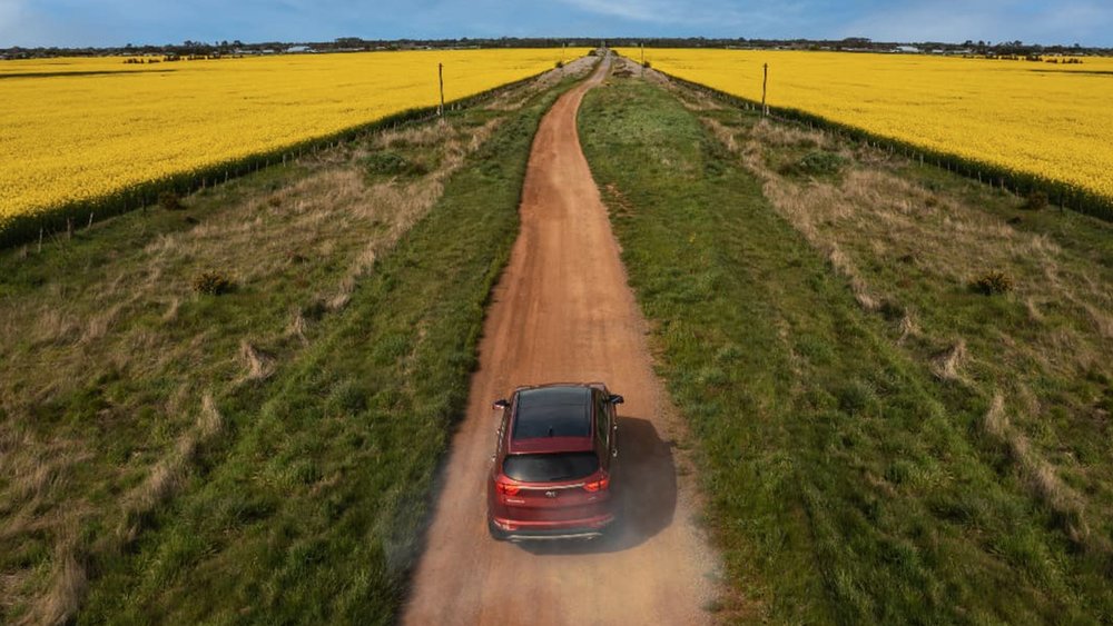 Golden-hued roads fit for a golden town. Image credit: @mattdunnephoto on Instagram