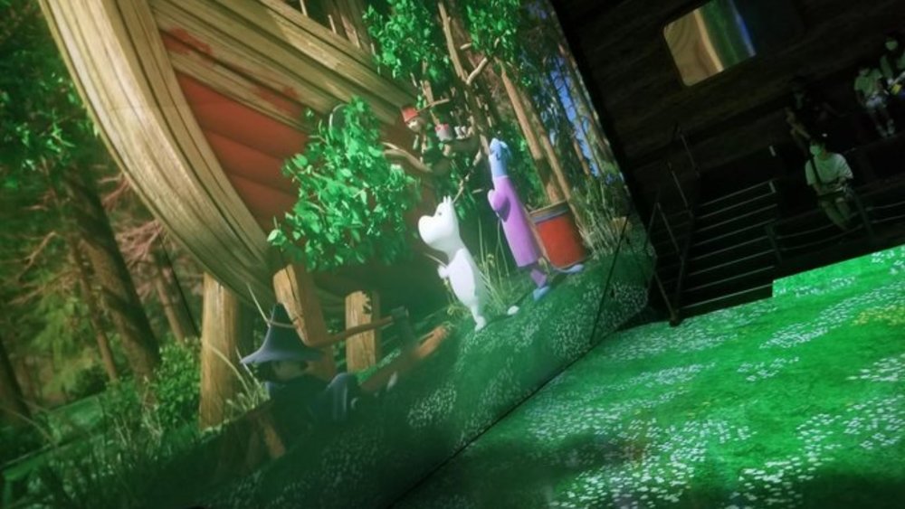 The Merenhuiske is a light show attraction showcasing adorable characters!