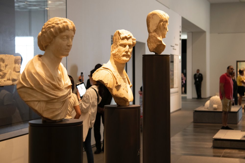 Walk through time and uncover the most interesting stories!