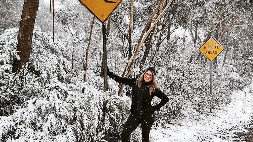 Strike a pose at the snowy paradise in Katoomba. Image credits: @kittyvale_katoomba on Instagram