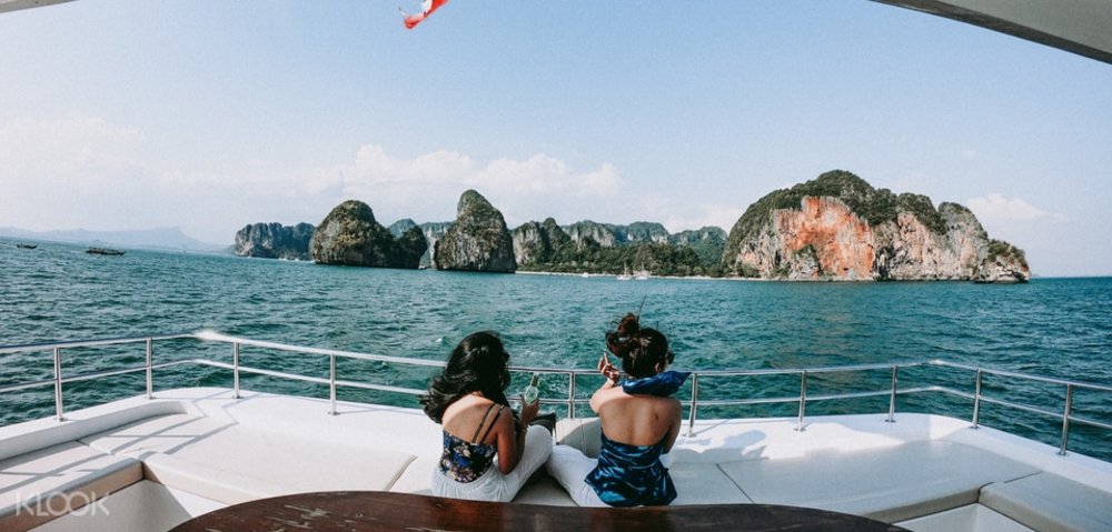  ทัวร์ล่องเรือชมพระอาทิตย์ตกในกระบี่ โดย Yacht Master 