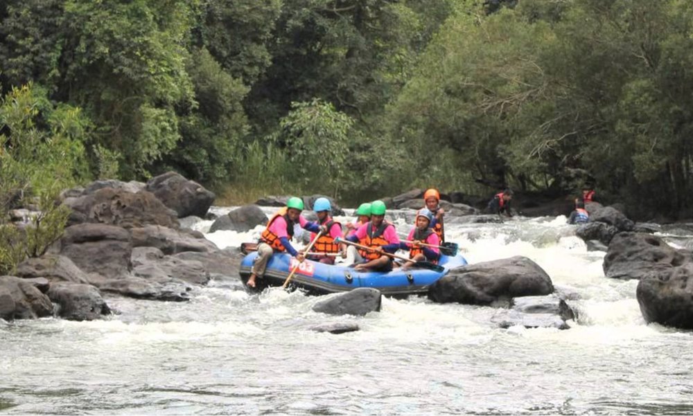 ล่องแก่งนครนายก