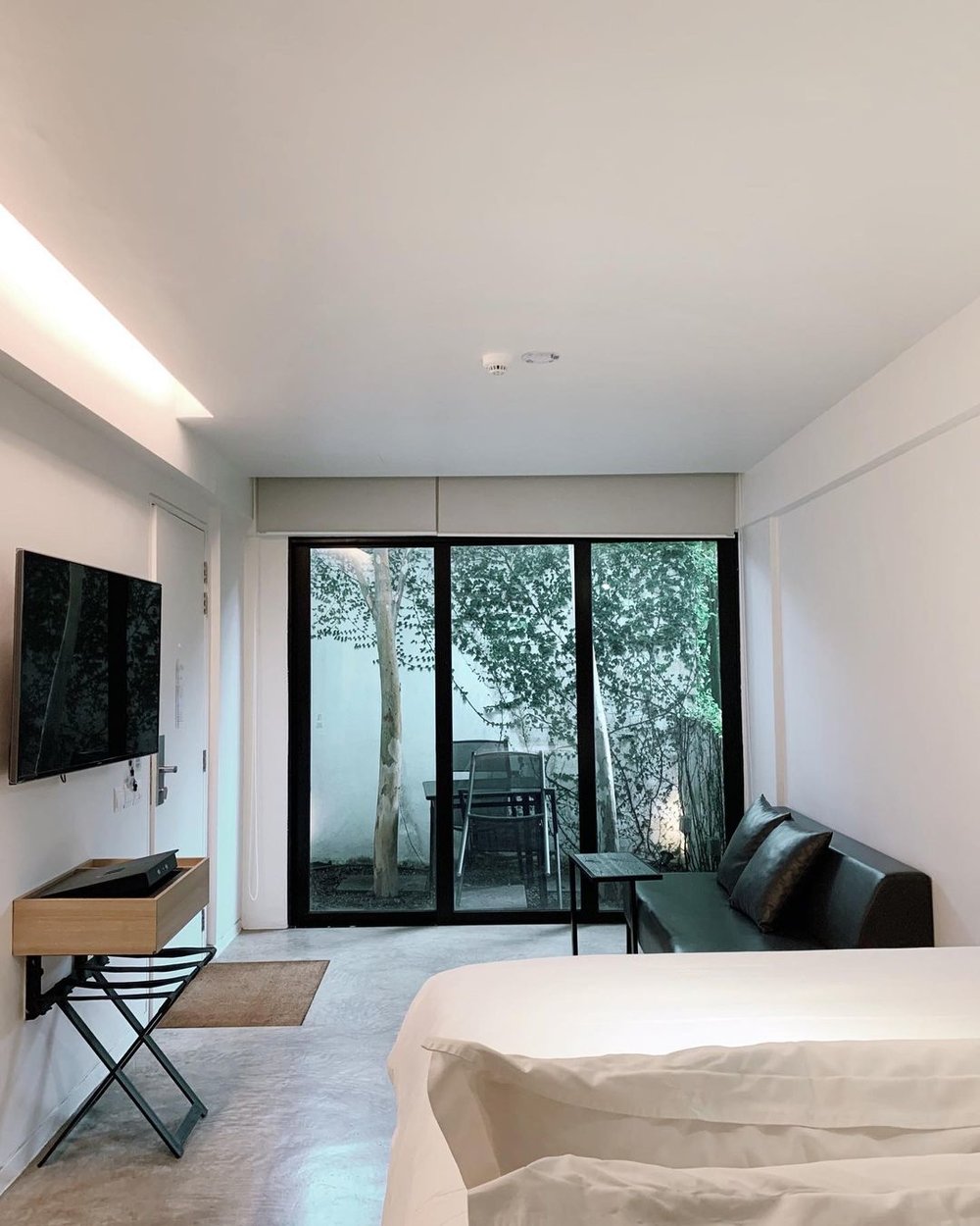 Lloyd’s Inn best place to stay in Singapore