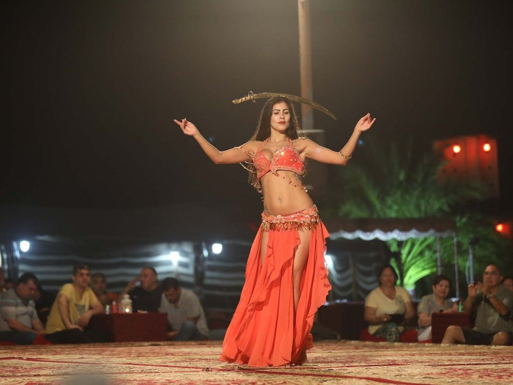 belly dancer in dubai