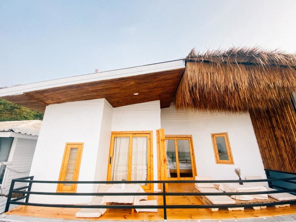 สุขเสมอ – Camping & Bed Koh Larn 2