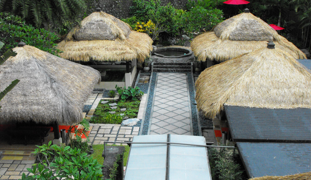 烏來泡湯推薦:雲頂溫泉行館