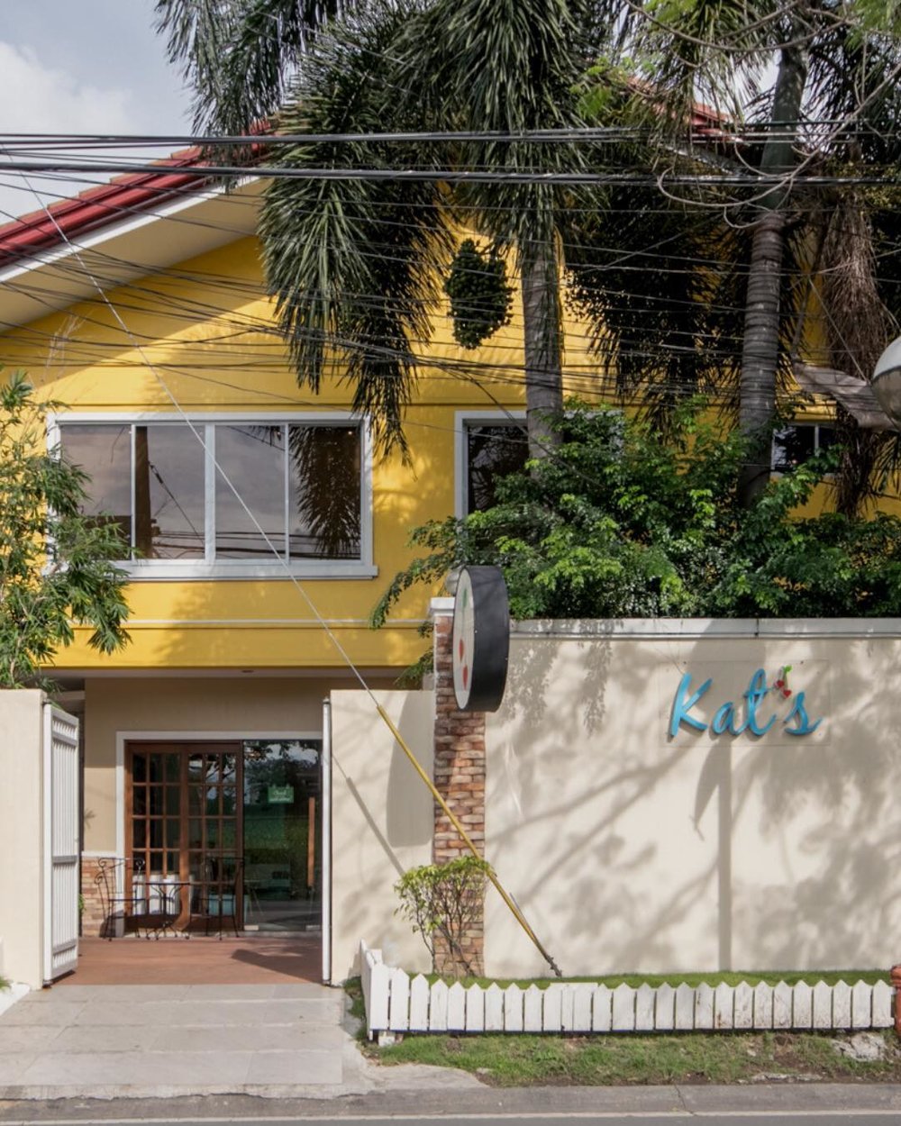 yellow house turned cafe