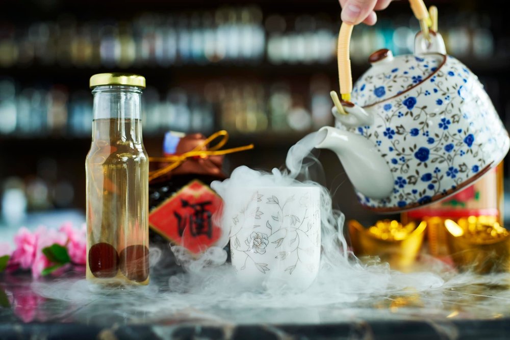 cny gift kl delivery Bird’s Nest Baijiu and Whisky cocktail jann