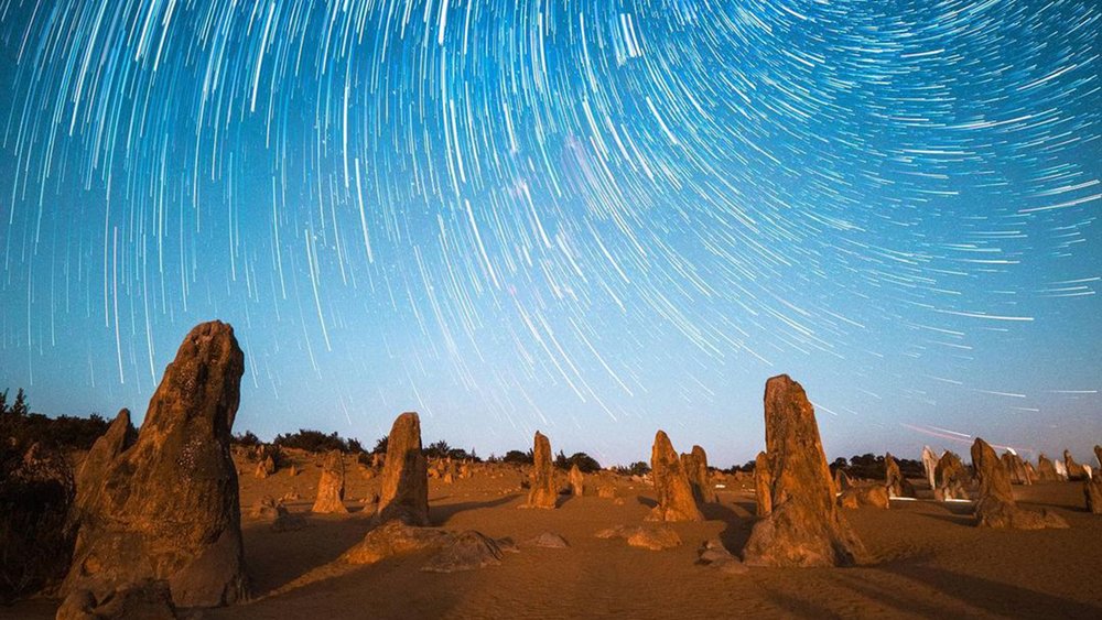 Bring your best camera along and give astrophotography a try while stargazing. Image credit: @el.picko on Instagram