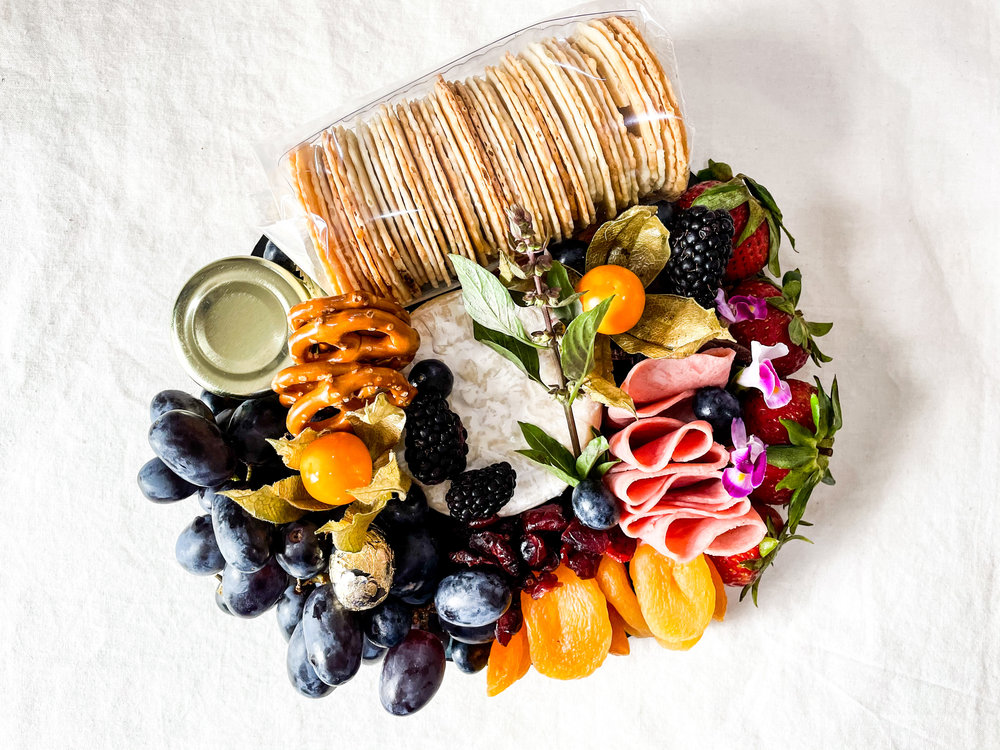 KEJU By Carmen fruit and cheese platter gift for Valentine's Day 2022