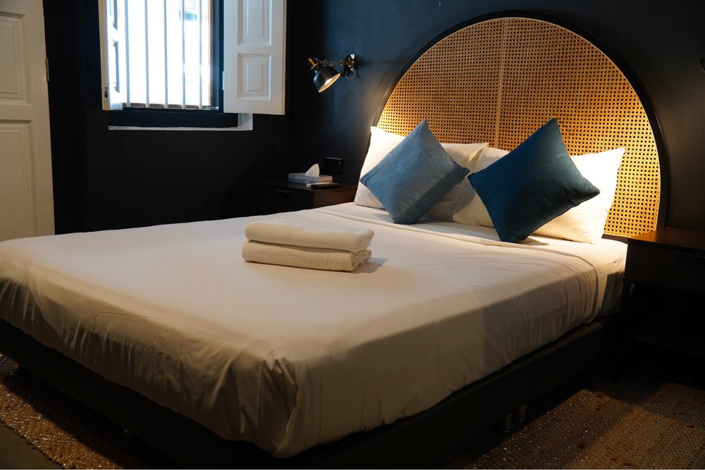 check inn @ little india room