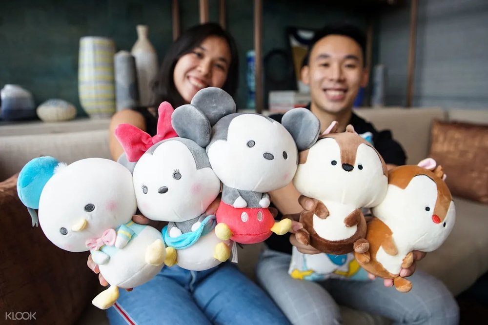 Andaz Singapore x Pop-Up Disney! A Mickey Celebration Plushies