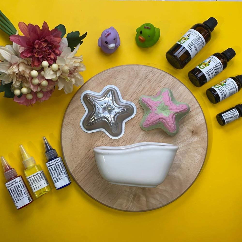 Materials and samples for the bathbomb workshop