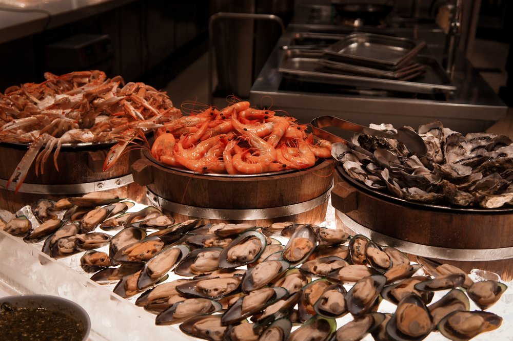 Crave Restaurant