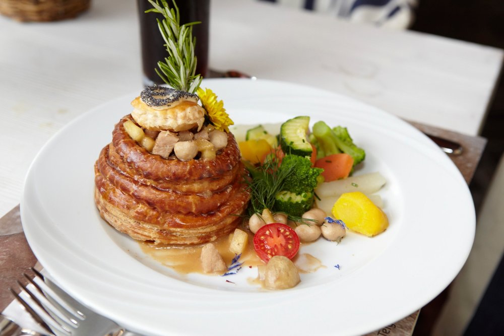 Zunfthaus zu Pfistern 2