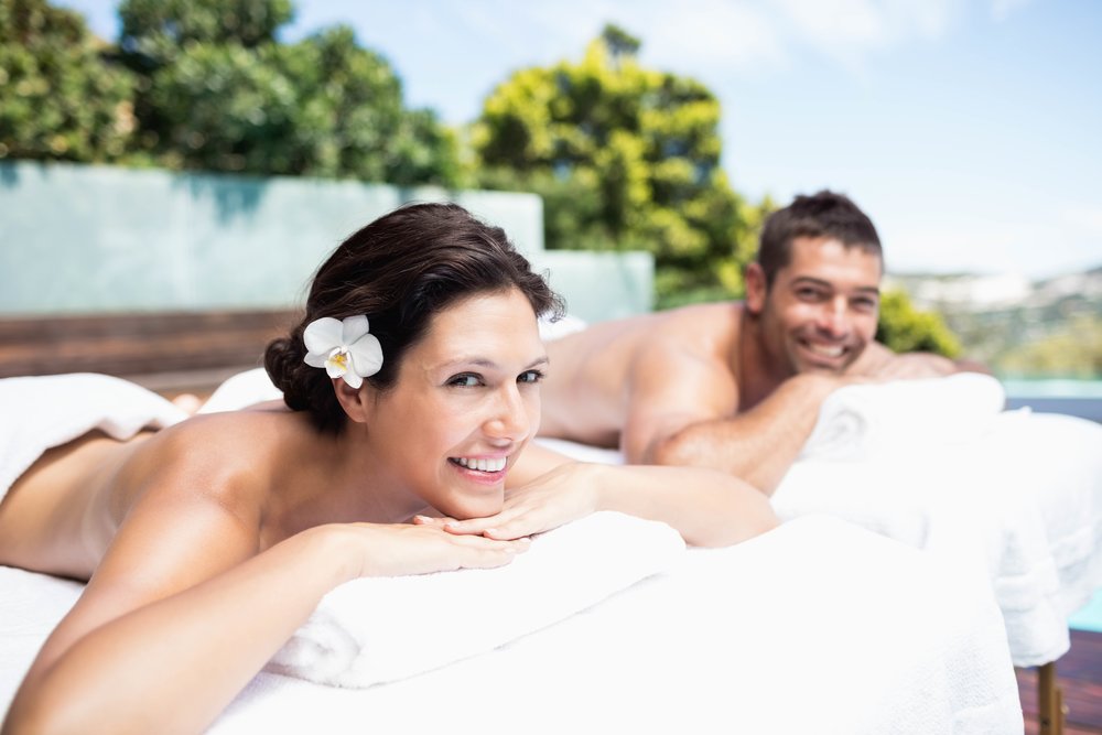 couple enjoying massage at massage on the go singapore