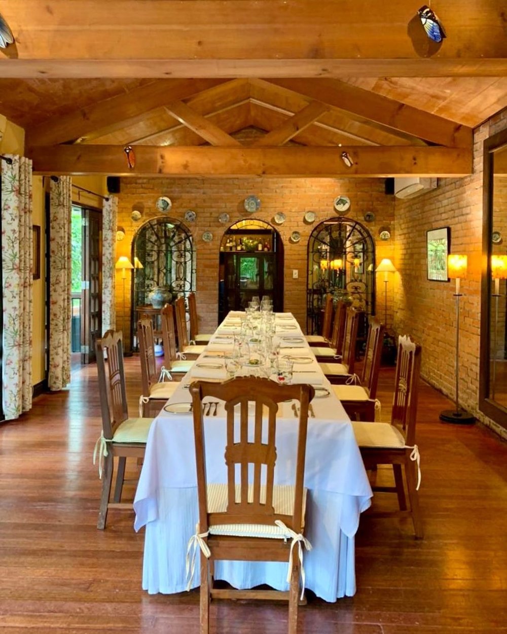 tuscan dining room