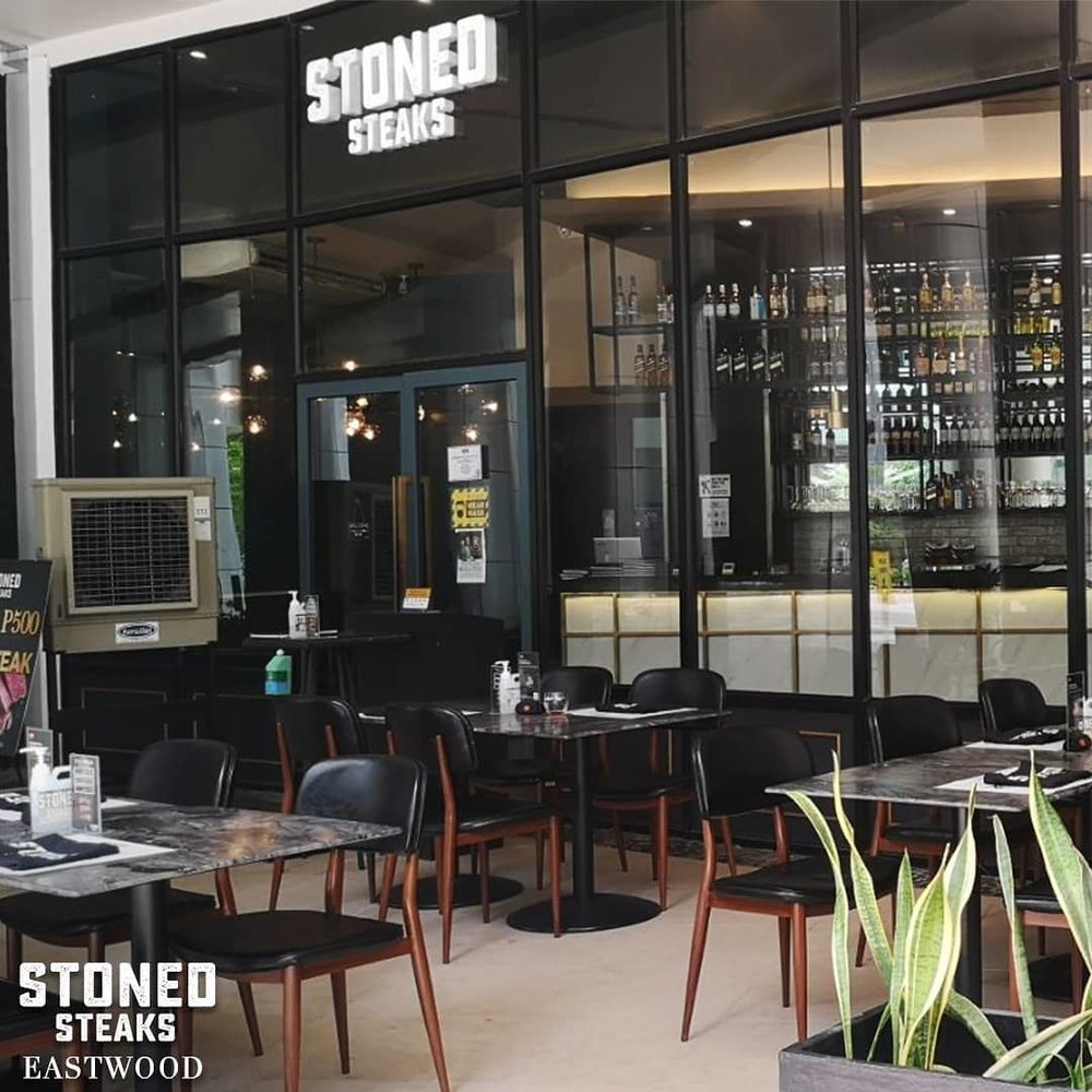 outdoor restaurant dining area