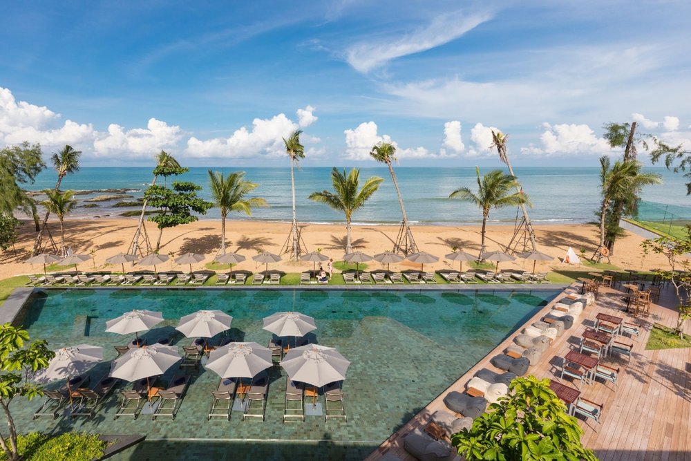 la vela khao lak beachfront