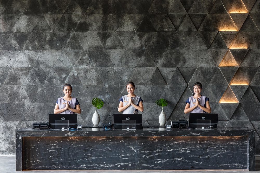 la vela khao lak reception