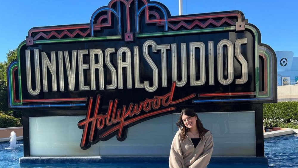 Universal Studios Hollywood was designed to give people the ultimate L.A. and film experience. Image credits @senatarakcii on Instagram